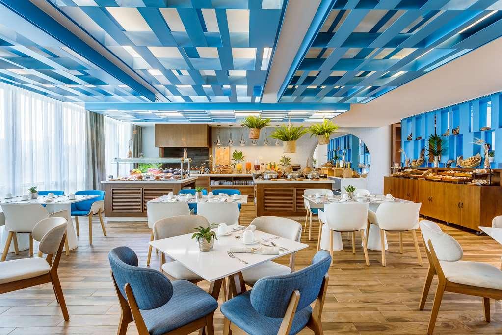 Avani Cancun Airport -Previously Nh Cancun Airport- Alfredo V. Bonfil Restaurace fotografie
